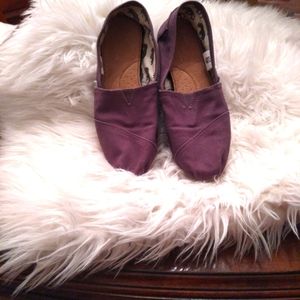 TOM sneakers for women